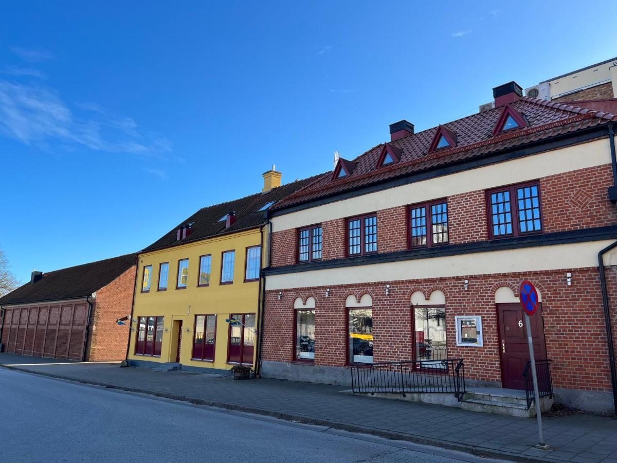Sveriges minsta Hotell! Hôtel Gruyère Landskrone Esterno foto