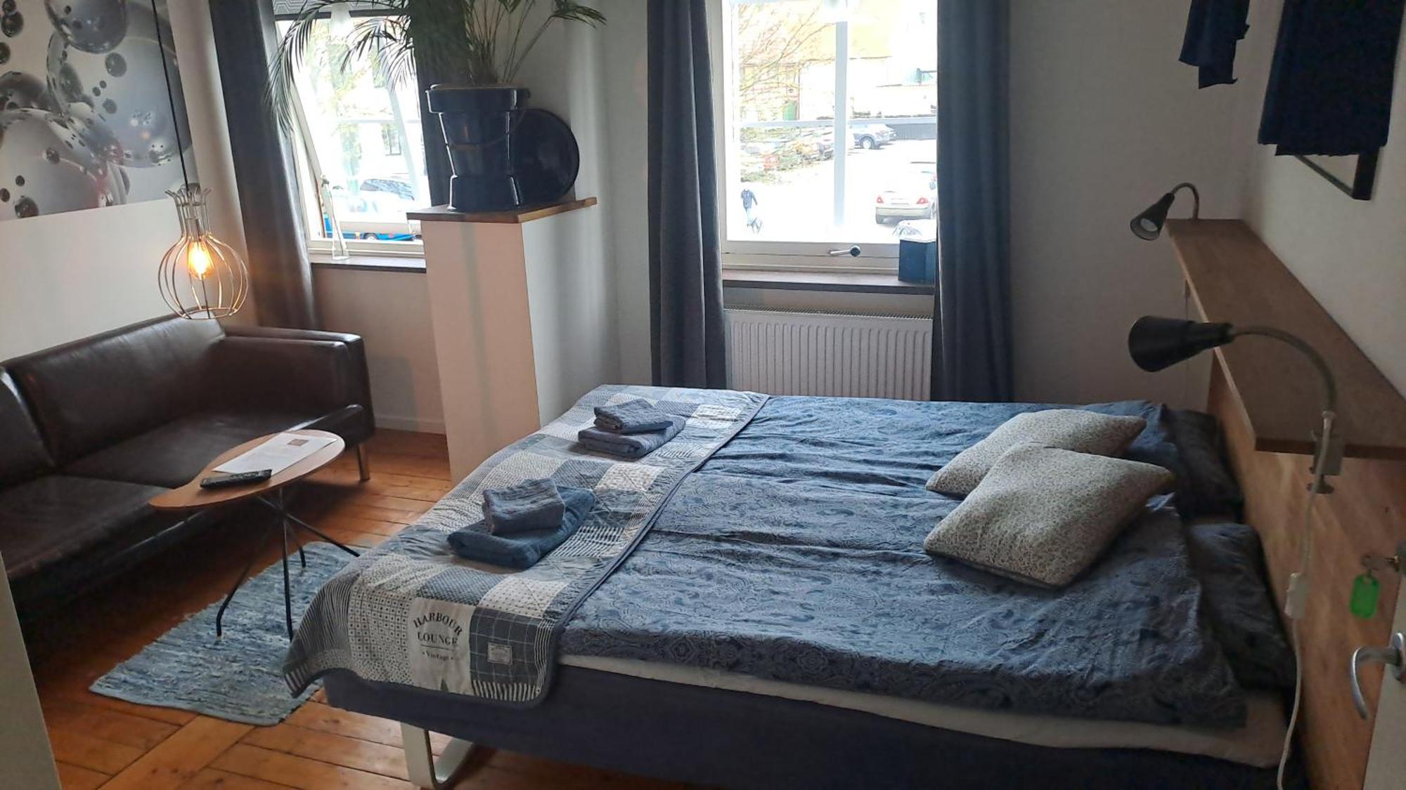Sveriges minsta Hotell! Hôtel Gruyère Landskrone Esterno foto